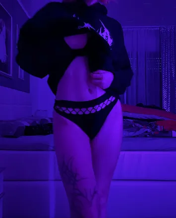 OnlyFans cuenta xoxolinda header 2