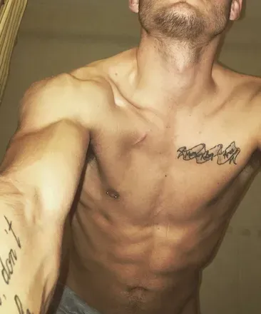 OnlyFans cuenta mount0512 avatar 1