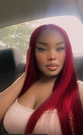 OnlyFans cuenta chocolatefeet8 header 2
