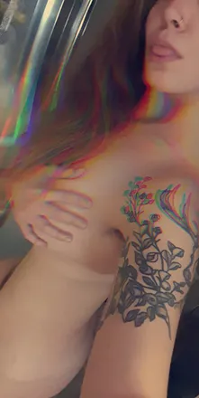 OnlyFans cuenta bongs.and.ass header 2