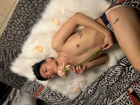 OnlyFans cuenta joseph-t.nguyen header 2