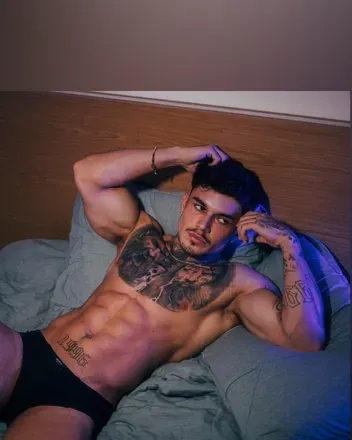 OnlyFans cuenta victorpradofree avatar 1