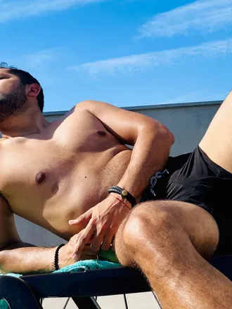 OnlyFans cuenta luckyfran header 2