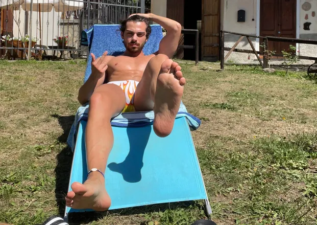 OnlyFans account  alphagodale header 2