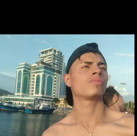 OnlyFans cuenta u223992800 header 2