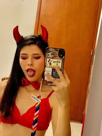 OnlyFans cuenta maripez header 2