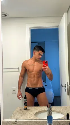 OnlyFans cuenta gui_silvaas avatar 1