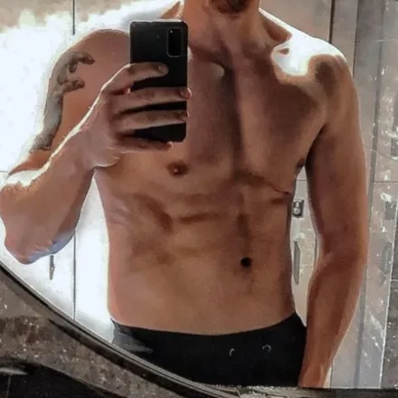 OnlyFans account  dav3it header 2