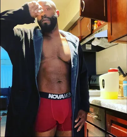 OnlyFans account  lucky82937587 header 2