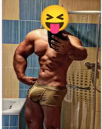 OnlyFans cuenta giant_with_big avatar 1