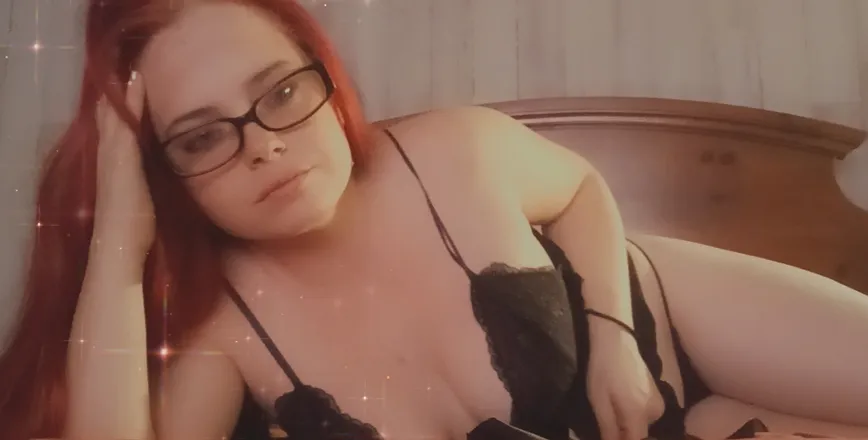 OnlyFans cuenta mommaleo274600 header 2