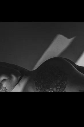 OnlyFans account  arieswitch header 2