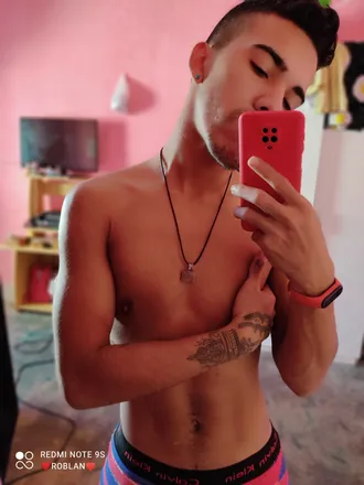 OnlyFans cuenta u104079368 header 2