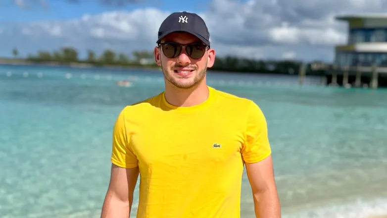 OnlyFans cuenta ricifaviero header 2