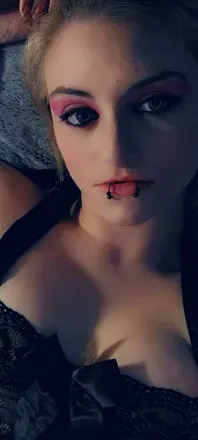 OnlyFans cuenta simplychelsii05 avatar 1