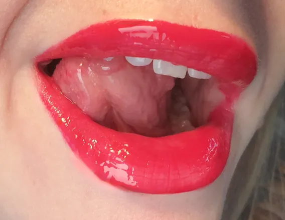 OnlyFans cuenta luvtheselipz header 2