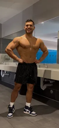 OnlyFans cuenta izreal98 avatar 1