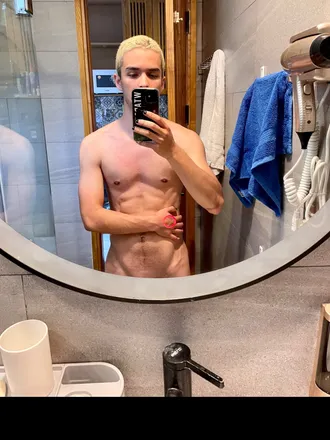 OnlyFans cuenta alexisisonlyfan header 2