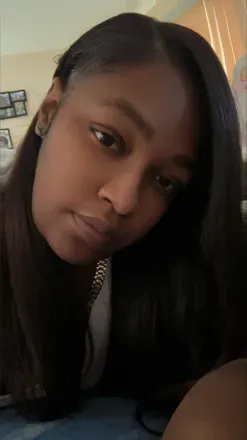 OnlyFans account  thickshytluv avatar 1