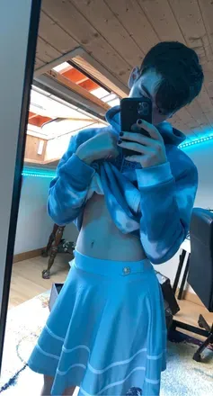 OnlyFans cuenta darlingfemboy header 2