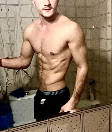 OnlyFans cuenta ixn18 header 2