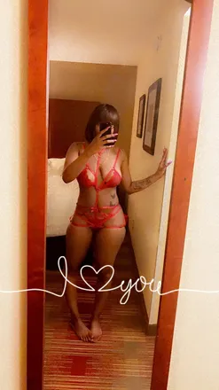 OnlyFans cuenta spoiled_1 header 2