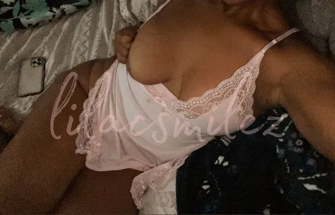 OnlyFans cuenta lilacsmilez avatar 1