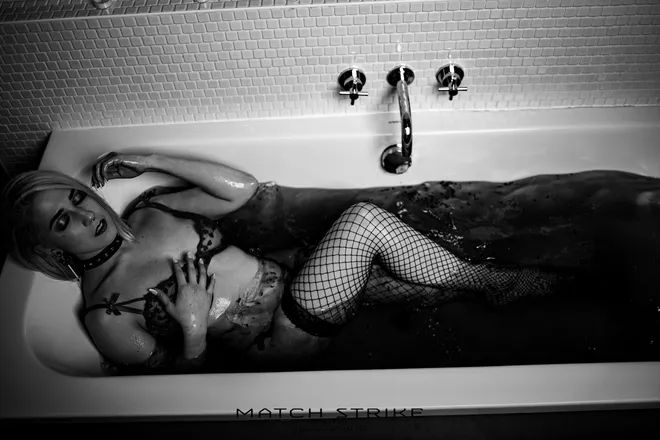 OnlyFans cuenta miss_joi header 2