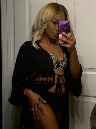 OnlyFans cuenta gina_ avatar 1