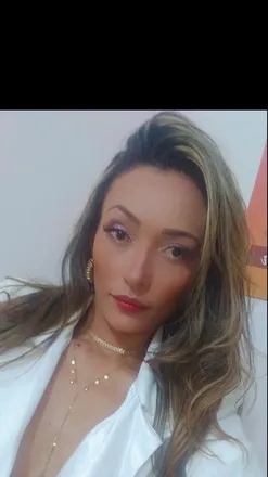 OnlyFans cuenta pollyribeiro header 2