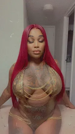 OnlyFans cuenta edibleciara12 avatar 1