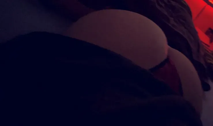 OnlyFans cuenta therealmona_lisa header 2