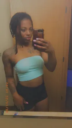 OnlyFans cuenta mani-j avatar 1