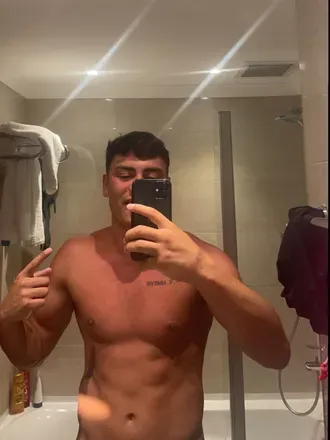 OnlyFans account  mmd44 avatar 1