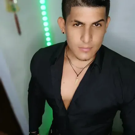 OnlyFans cuenta arturoking26_l avatar 1