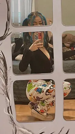 OnlyFans cuenta petitebluehair avatar 1