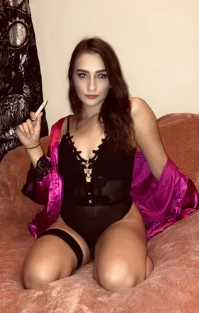 OnlyFans cuenta leahmaexxx avatar 1