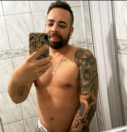 OnlyFans account  ovic186 avatar 1