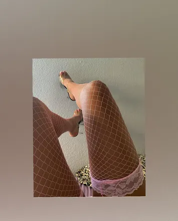 OnlyFans cuenta skarrlett2 previous_headers_1 4