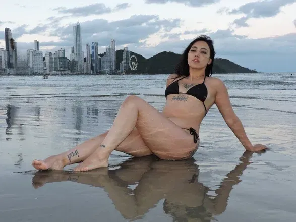 OnlyFans cuenta egyalvip header 2