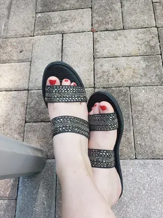 OnlyFans cuenta prettyfeetmagic avatar 1