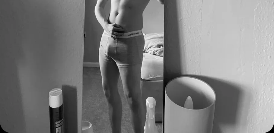 OnlyFans cuenta robbienh02 header 2