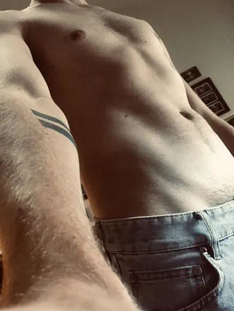 OnlyFans cuenta boicurious header 2