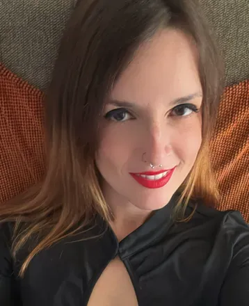OnlyFans cuenta irinavega avatar 1