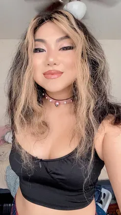OnlyFans cuenta peachyykiki2 avatar 1