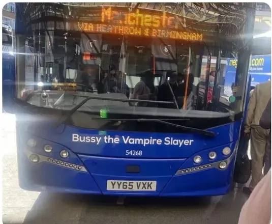 OnlyFans cuenta mikey_likes-it_hard header 2