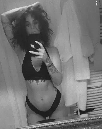 OnlyFans cuenta u213538913 header 2