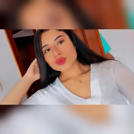 OnlyFans cuenta genesisdaniela20 header 2