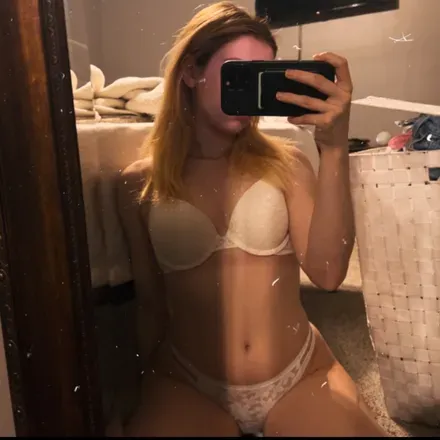 OnlyFans cuenta alaniwrenbit avatar 1