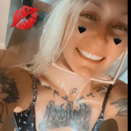 OnlyFans cuenta tattoobarbi3 avatar 1